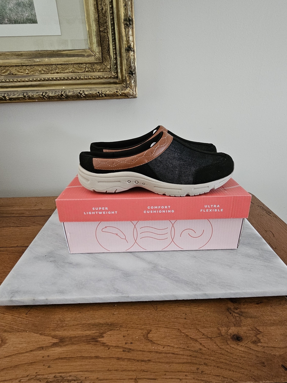 Women’s easy-spirit Black Slip-On Comfort Clog with Brown Accent